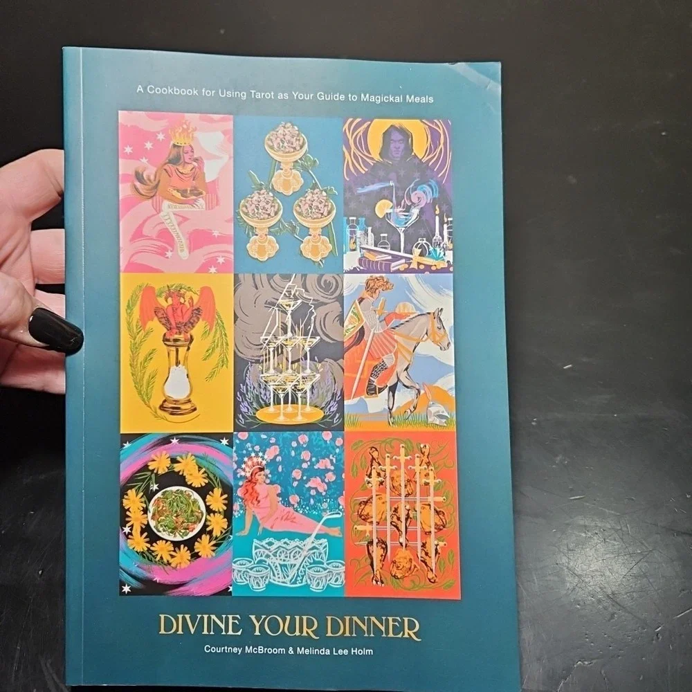 DIVINE YOUR DINNER A Cookbook for Using Tarot as Your Guide to Magical Meals NEW